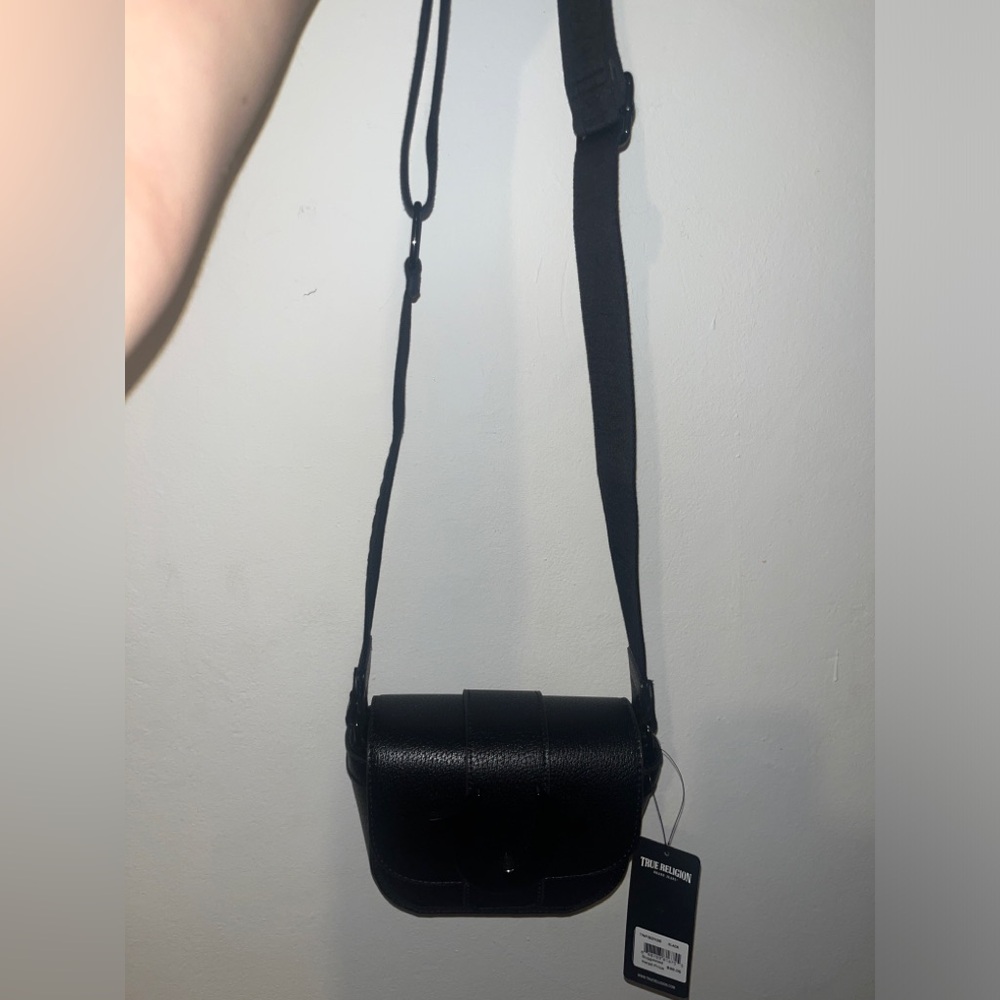 Black true religion crossbody